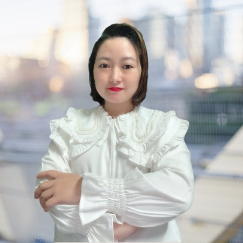 Cô: Nguyễn Thị Dự