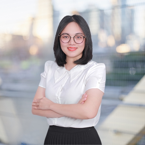 Cô: Nguyễn Thị Thu Trang